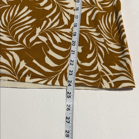 Garnet Hill Mustard Brown and White long sleeve Botanical Leaf Pattern Sweater - Picture 8 of 8